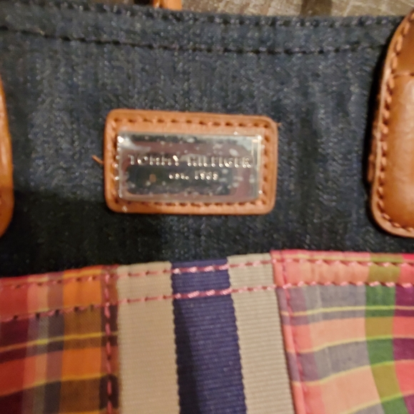 Plaid and denim Tommy Hilfiger purse - Picture 3 of 4